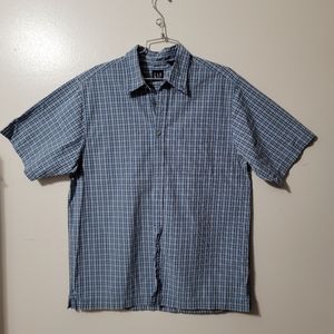 ✨️Gap-Dress shirt size M, short sleeves✨️
